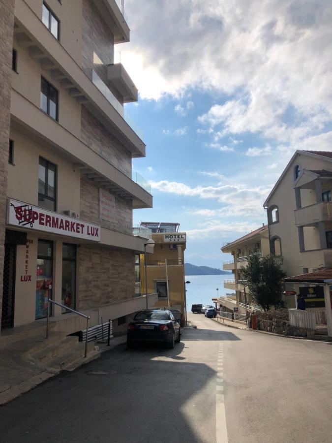 Rafailovici Holiday Apartments 外观 照片