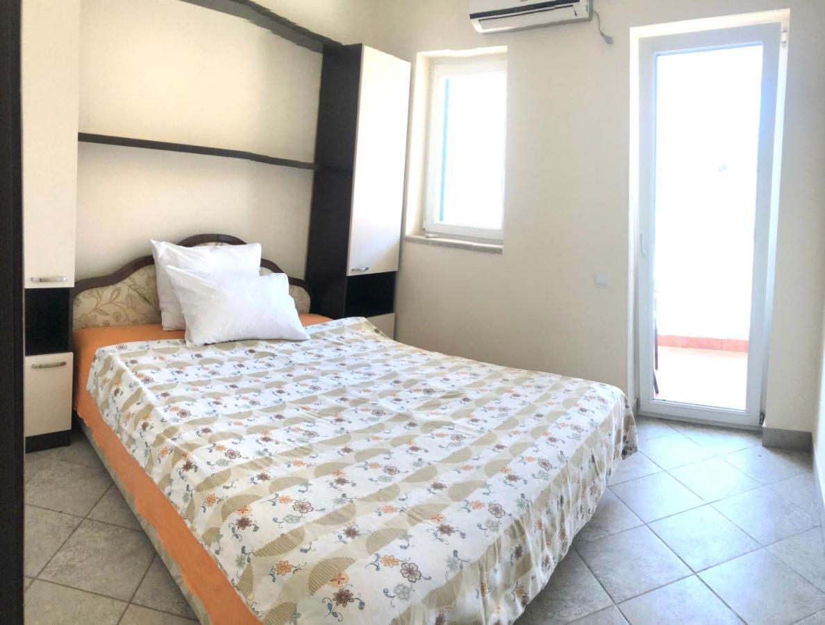 Rafailovici Holiday Apartments 外观 照片