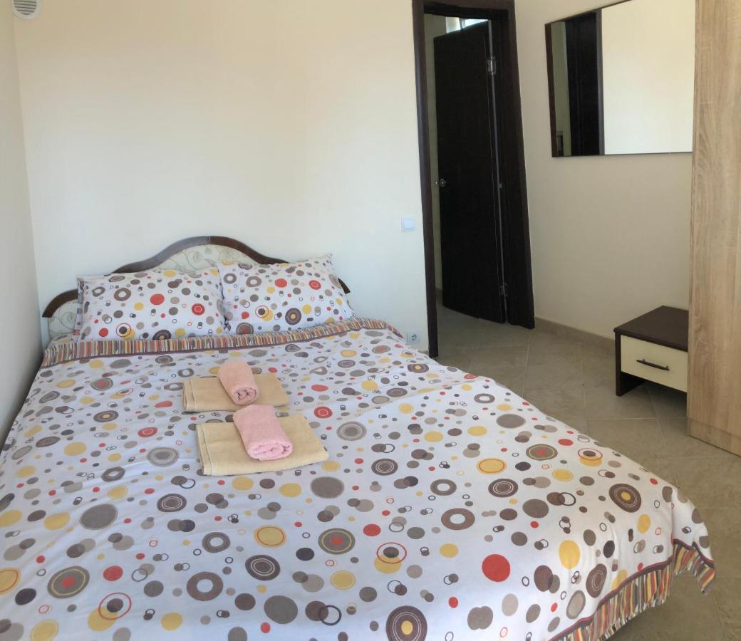 Rafailovici Holiday Apartments 外观 照片