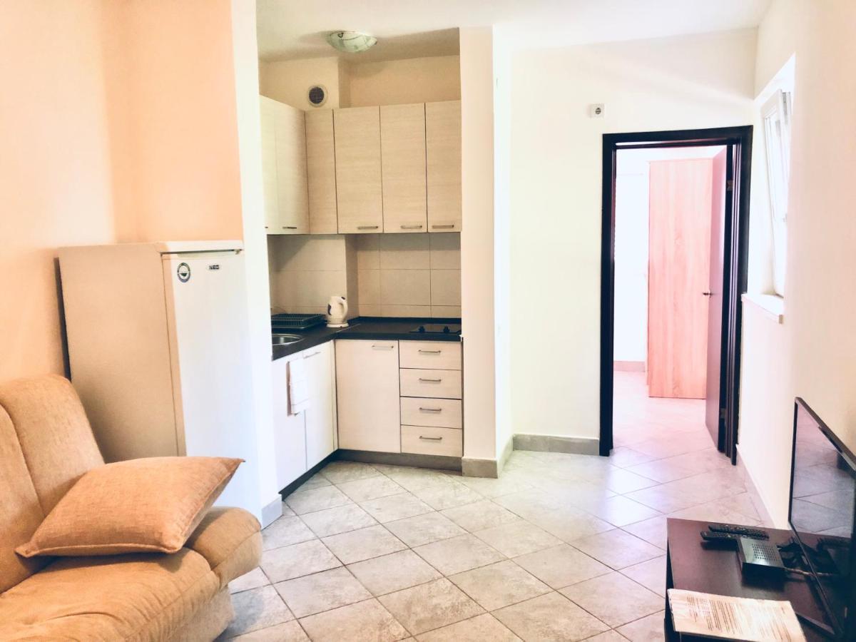 Rafailovici Holiday Apartments 外观 照片