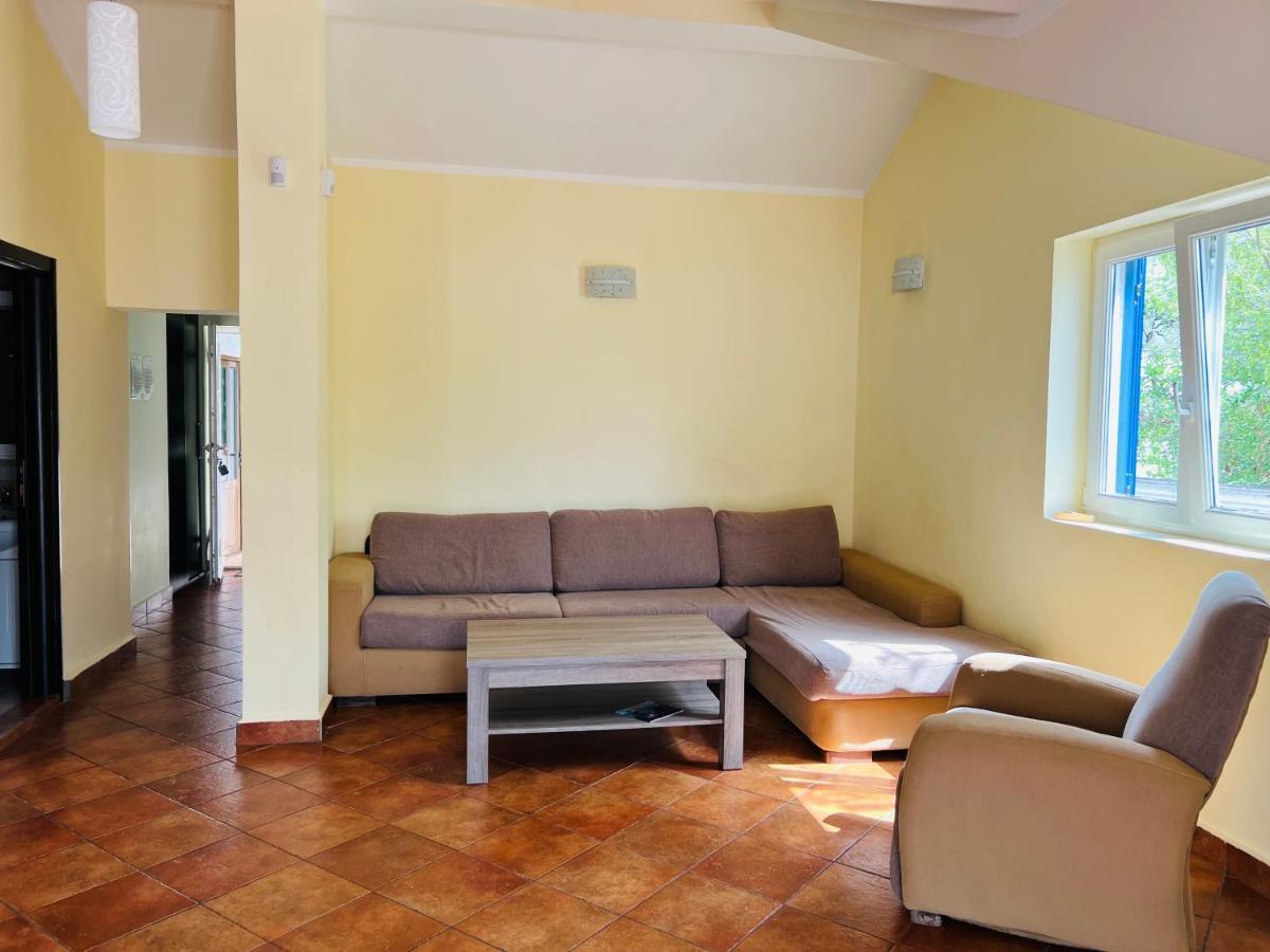 Rafailovici Holiday Apartments 外观 照片