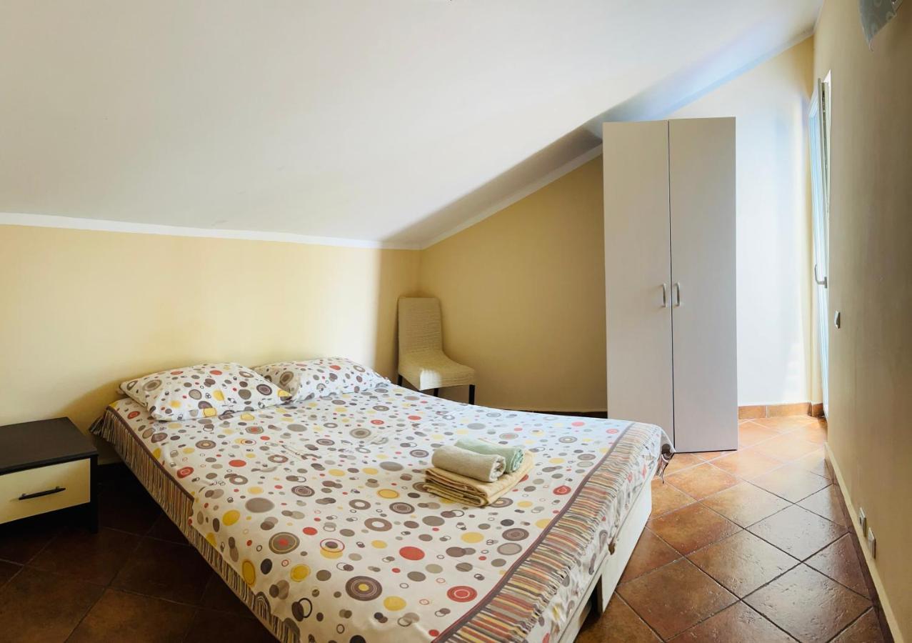 Rafailovici Holiday Apartments 外观 照片